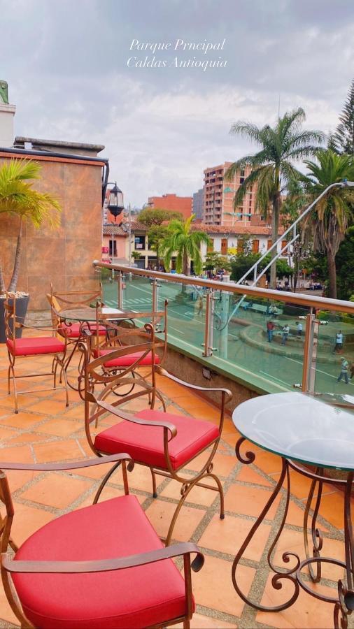 Hotel Plaza Garibaldi Caldas Zewnętrze zdjęcie