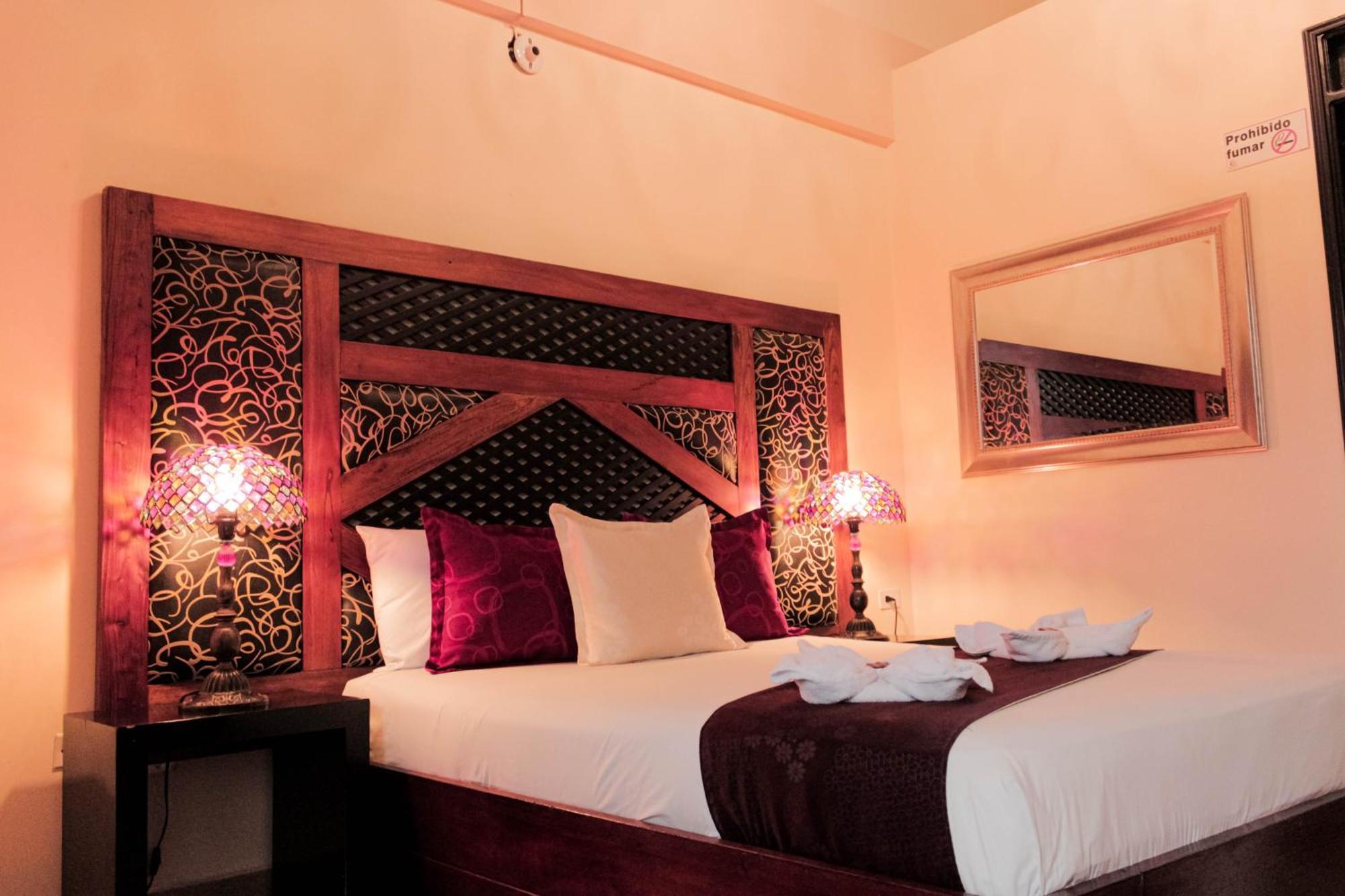 Hotel Plaza Garibaldi Caldas Zewnętrze zdjęcie